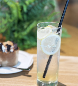 レモンスカッシュ